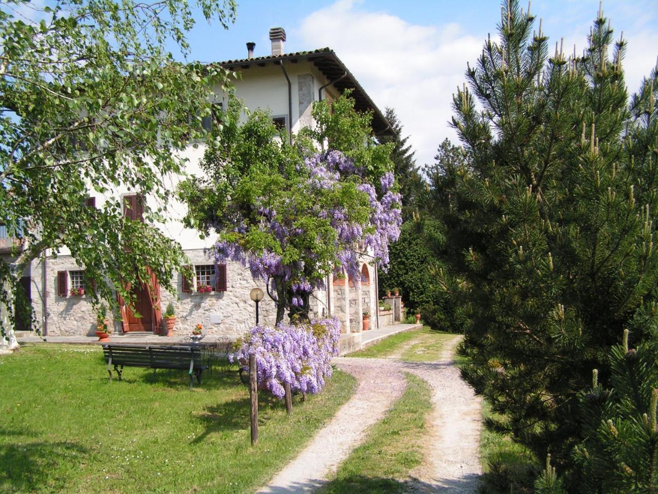 Villa Agriturismo La Palazzina Castelnuovo di Garfagnana Exterior foto